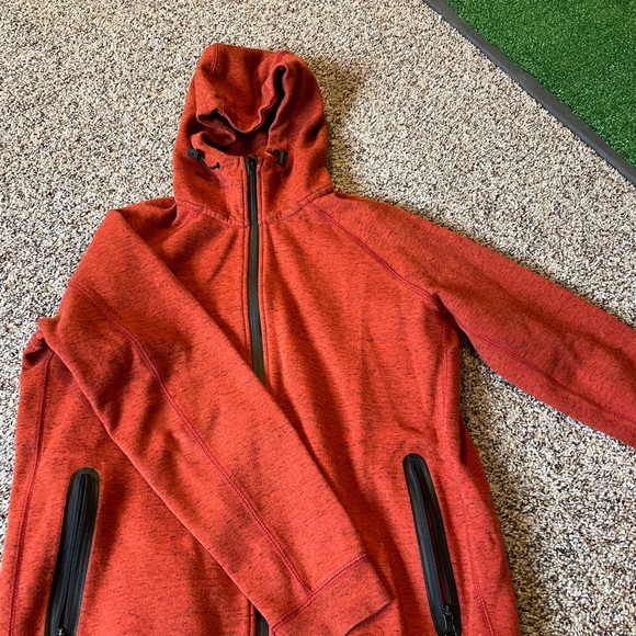 American Eagle Active Flex Sweashirt. Size Medium - Picture 1 of 3